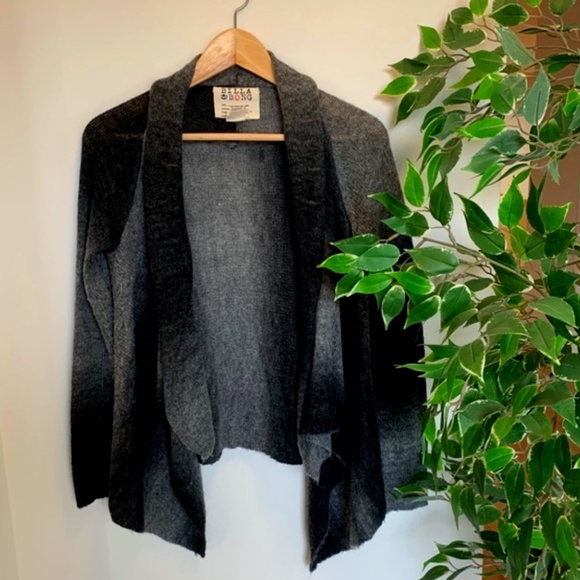 Billabong black & grey open front sweater - Picture 1 of 3